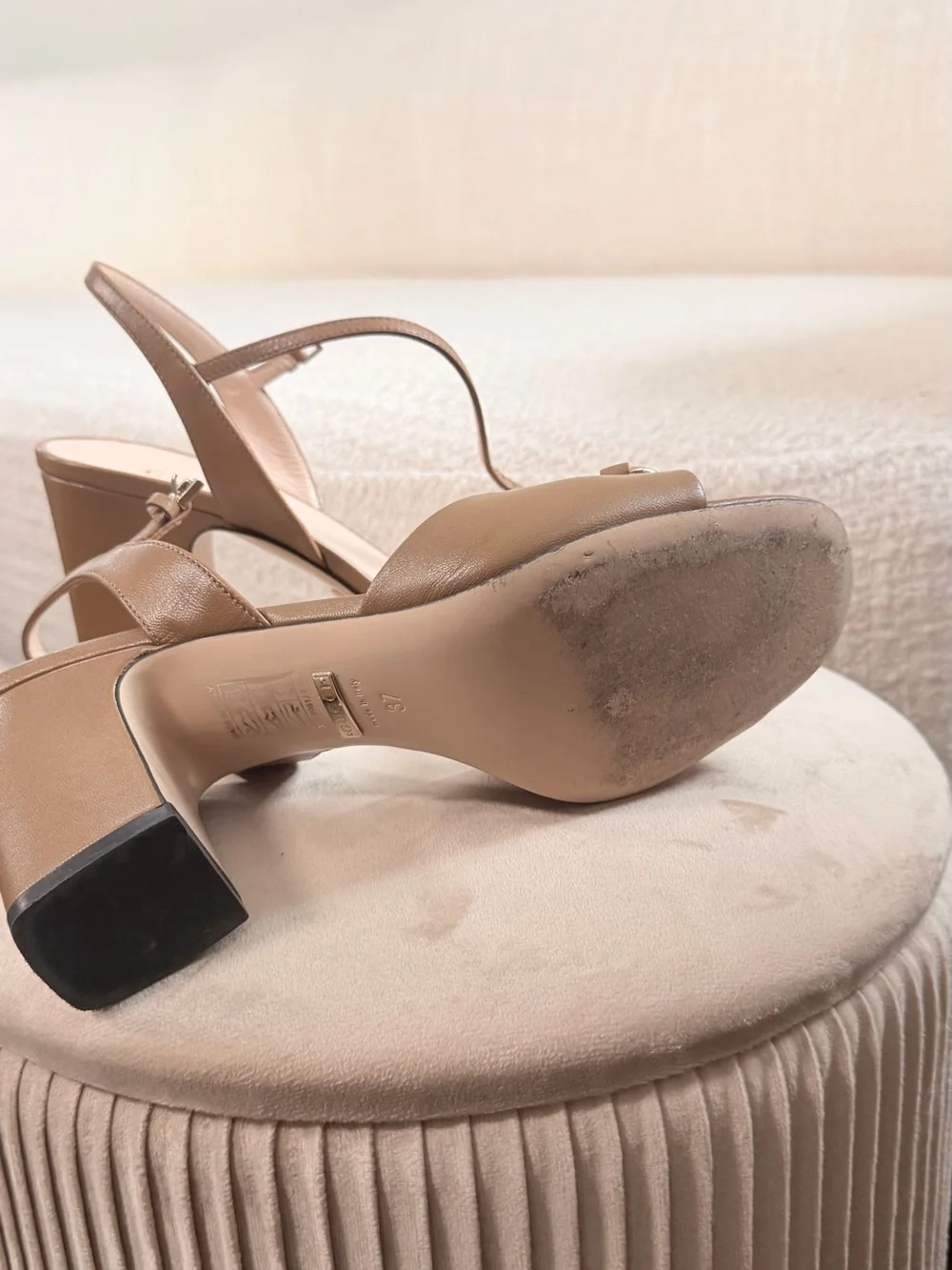 Gucci timeless classic